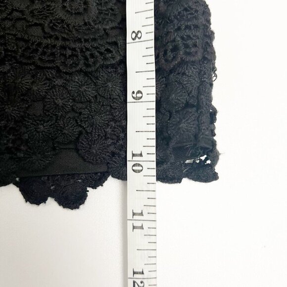 NWT Monteau Shorts Women's Size M Black Tiered Floral Crocheted Lace 100% Cotton - Picture 9 of 11